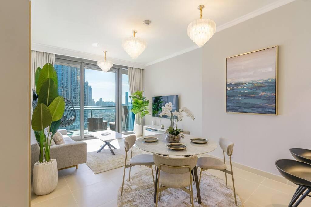 Larbi Breathtaking Burj Khalifa & Fountain Luxurious 1br Appartement